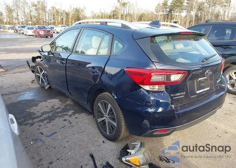 2021 Subaru Impreza Premium 5-Door z USA, uszkodzony, nr VIN 4S3GTAV6XM3702968